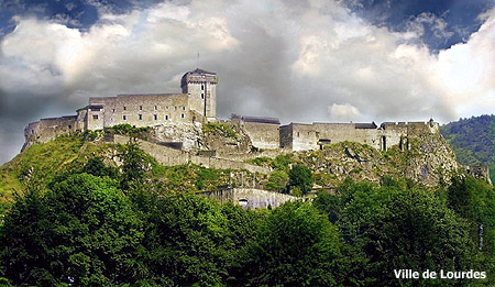 chateau-de-lourdes